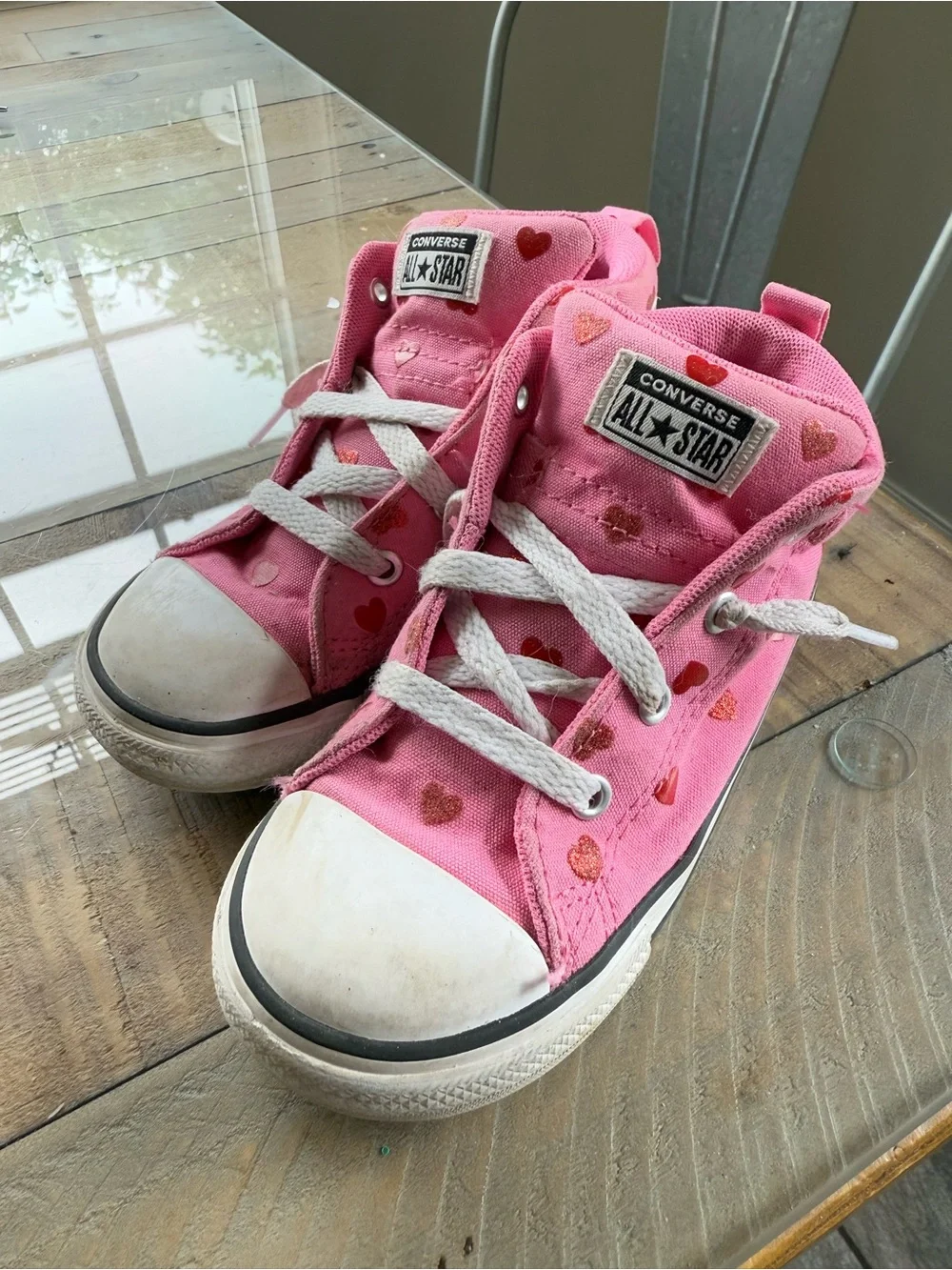 Converse Kids Pink High-Top Sneakers with Red Heart Print size 10 toddler